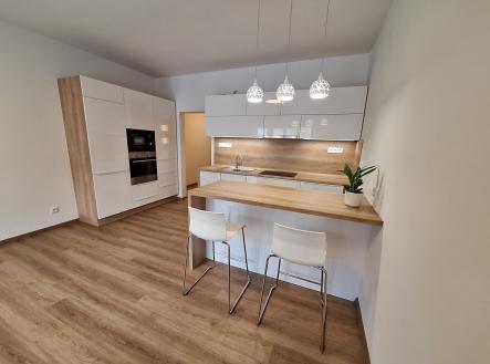 Pronájem bytu, 2+kk, 48 m²