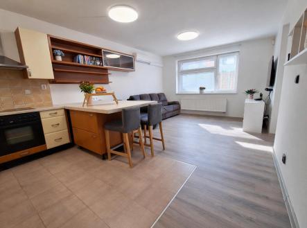 Prodej bytu, 4+kk, 80 m²