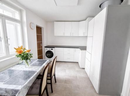 Prodej domu/vily, 350 m²