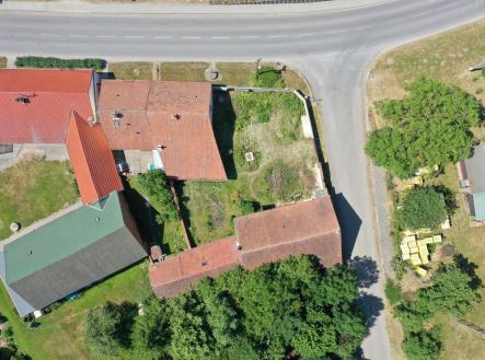Prodej pozemku pro bydlení, 1 639 m²