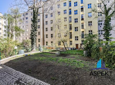 Pronájem bytu, 2+kk, 52 m²