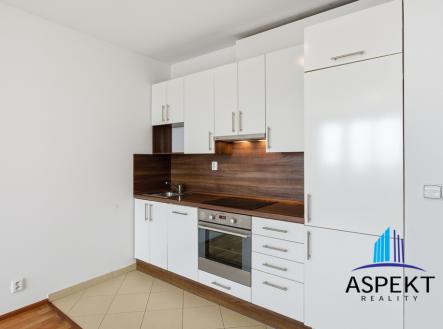 Pronájem bytu, 2+kk, 61 m²