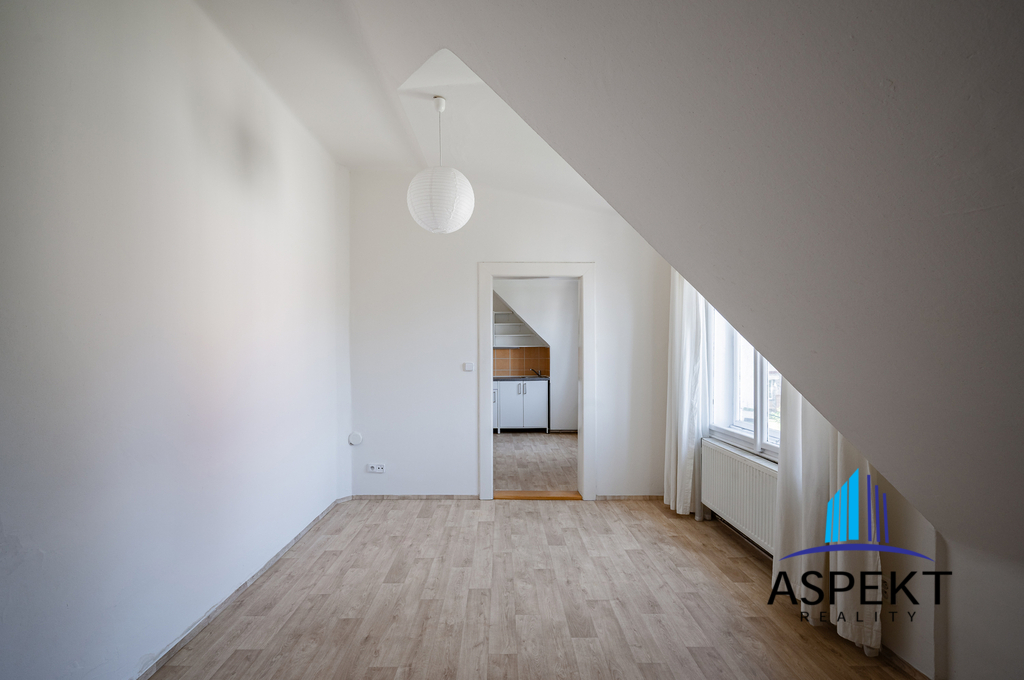dma-6627-hdr.jpg