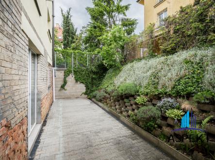 Pronájem bytu, 1+1, 30 m²
