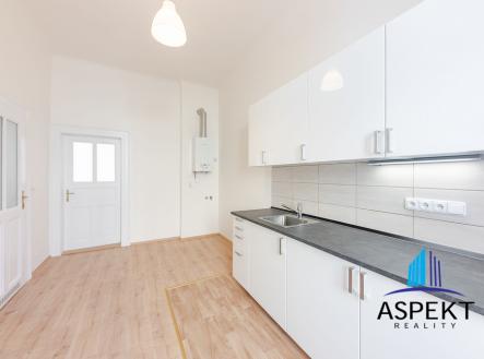 Pronájem bytu, 2+1, 70 m²