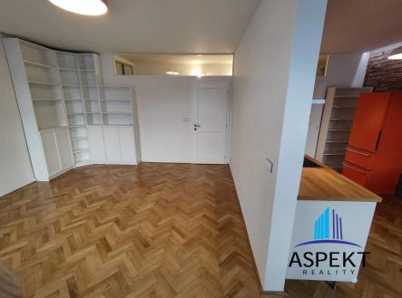 Pronájem bytu, 2+kk, 71 m²