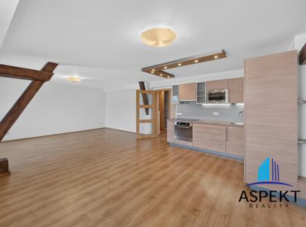 Pronájem bytu, 2+kk, 64 m²