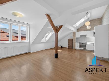 Pronájem bytu, 2+kk, 69 m²