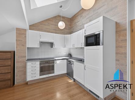 Pronájem bytu, 2+kk, 69 m²