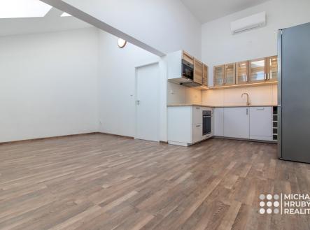 Pronájem bytu, 3+kk, 85 m² obrázek