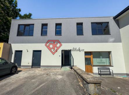 Pronájem bytu, 2+kk, 37 m²