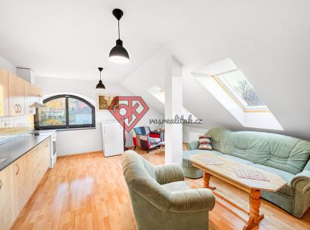 Pronájem bytu, 2+kk, 58 m²