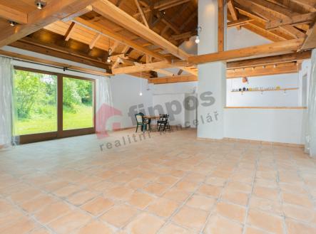 Prodej - dům/vila, 449 m²