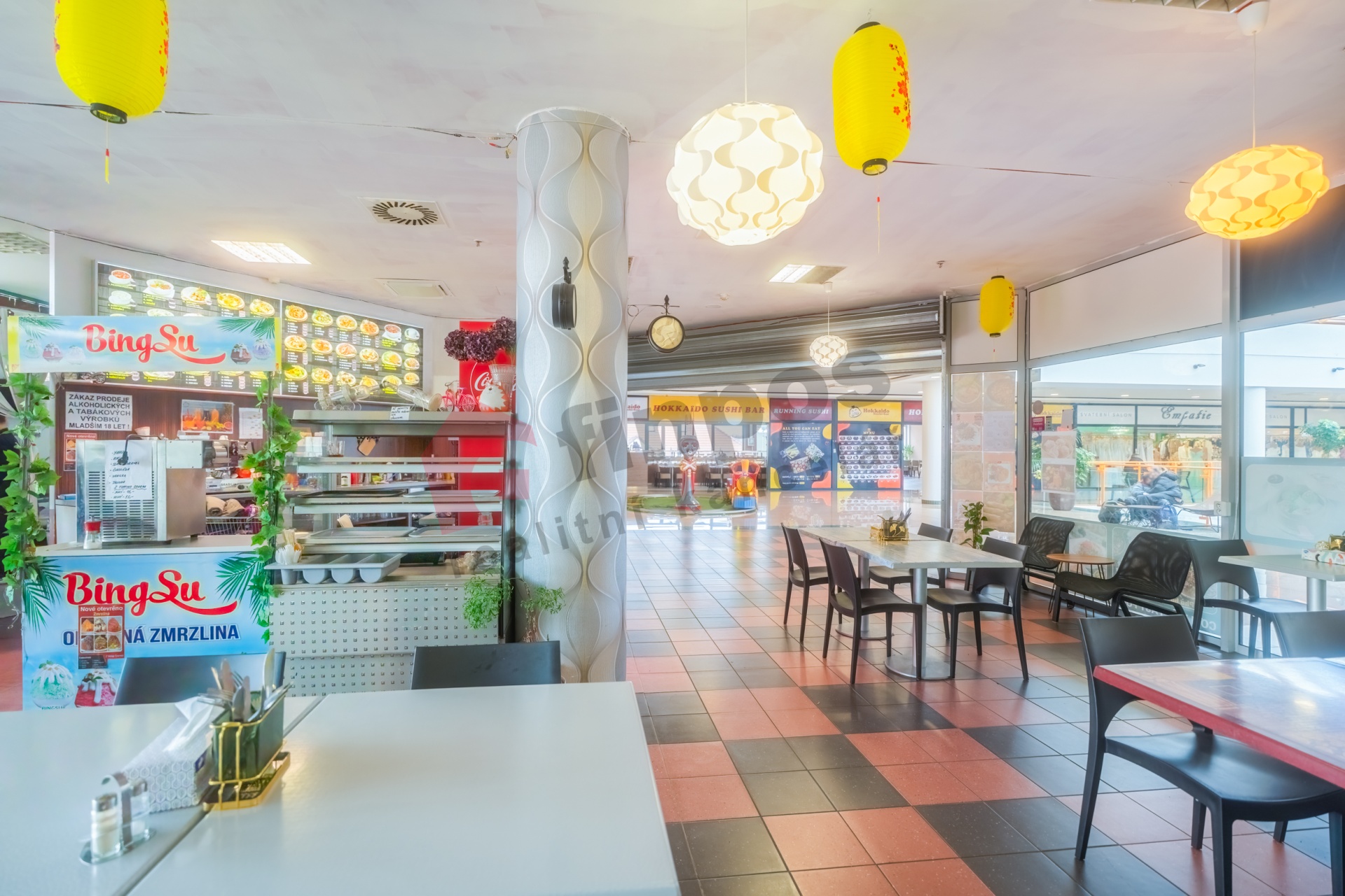 Pronájem RESTAURACE 135m² - Tábor v OD Dvořák
