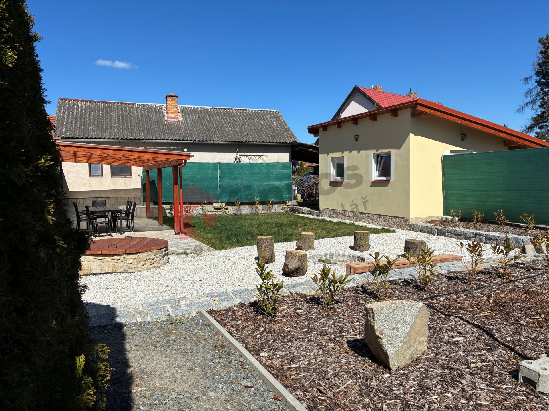 Pronájem rodinného domu po celkové rekonstrukci 3+kk v Prčici, část města Sedlec-Prčice v okrese Pří