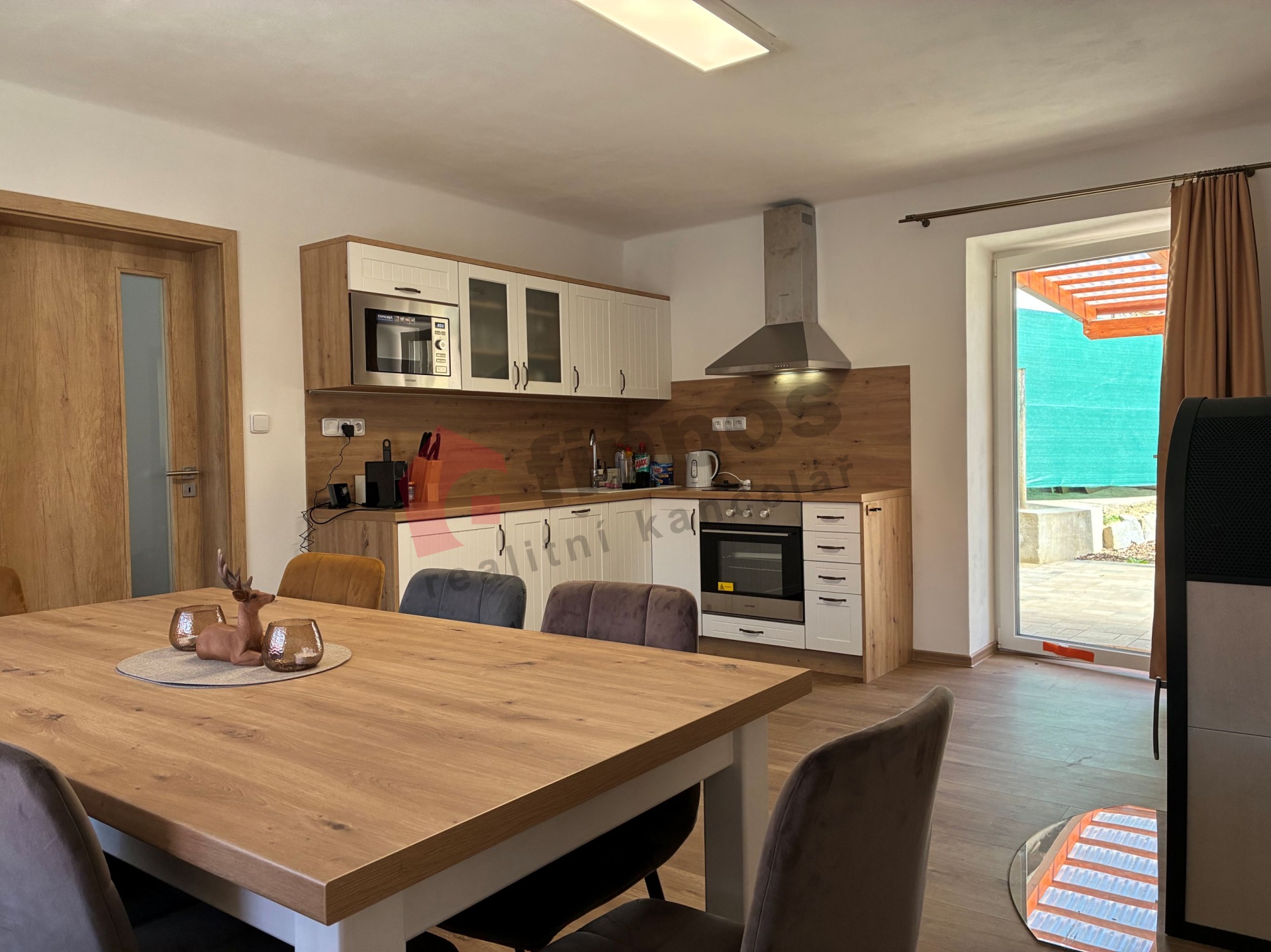 Pronájem rodinného domu po celkové rekonstrukci 3+kk v Prčici, část města Sedlec-Prčice v okrese Pří