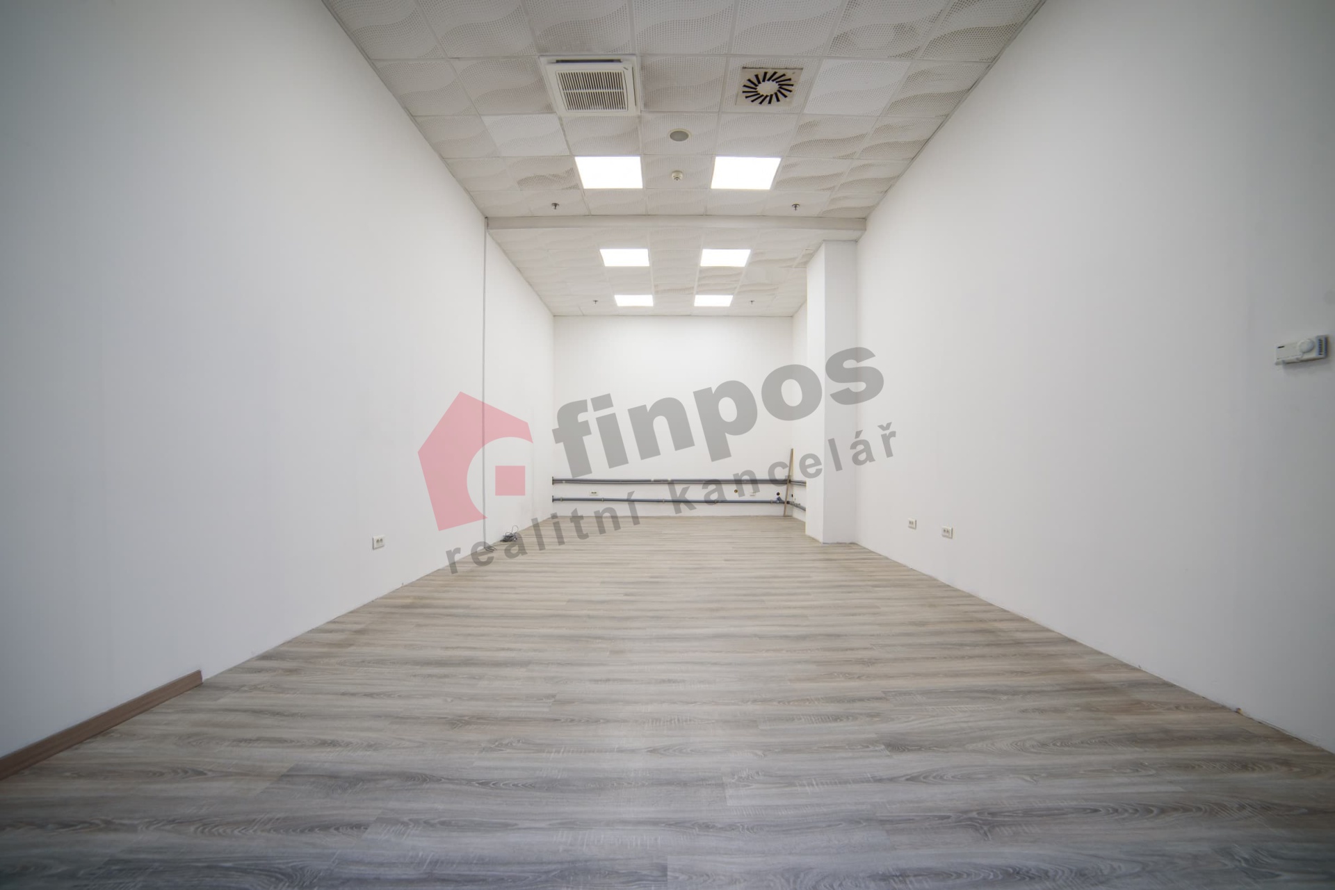 Obchodní prostor 37m² - Tábor v OD Dvořák