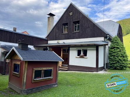 Prodej chaty/rekreačního objektu, 510 m² obrázek