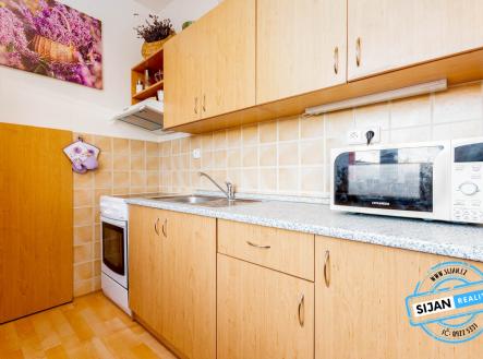 Pronájem bytu, 2+1, 48 m²