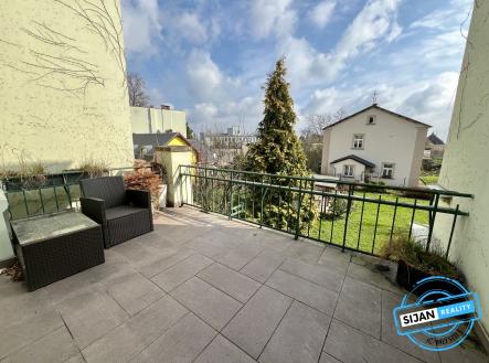 Pronájem bytu, 4+kk, 110 m²