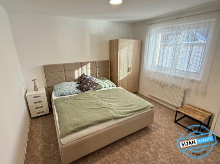 Pronájem bytu, 2+kk, 37 m²