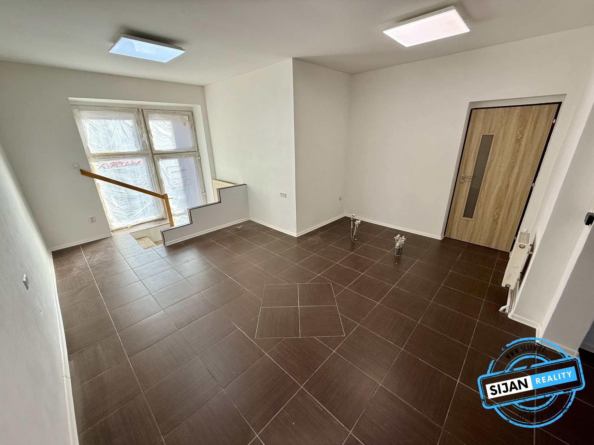  Pronájem obchodního prostoru v Opavě - Kateřinkách