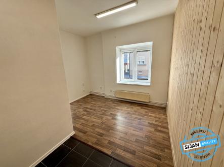 Pronájem obchodní prostor, 51 m²