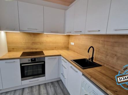 Prodej bytu, 2+1, 44 m²