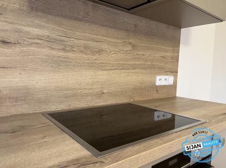 Pronájem bytu, 3+kk, 87 m²