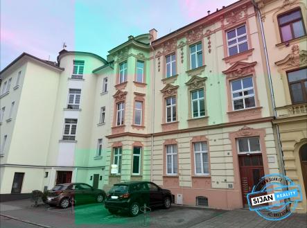 Pronájem bytu, 4+1, 92 m²