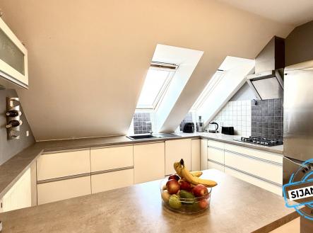 Prodej bytu, 3+kk, 84 m²