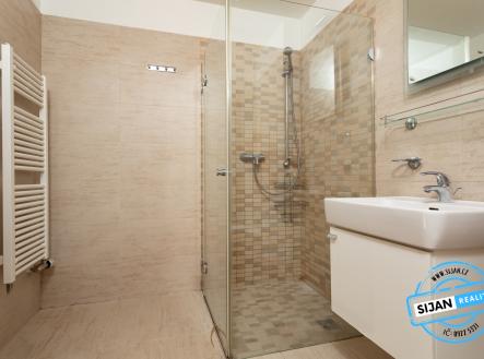 Pronájem bytu, 2+kk, 63 m²