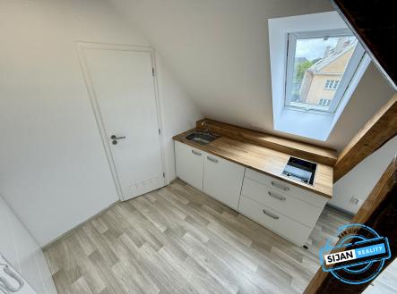 Pronájem bytu, 1+1, 50 m²