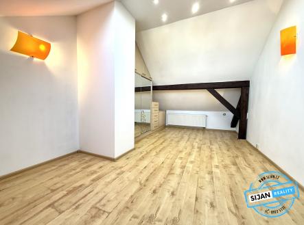 Prodej bytu, 3+kk, 120 m²