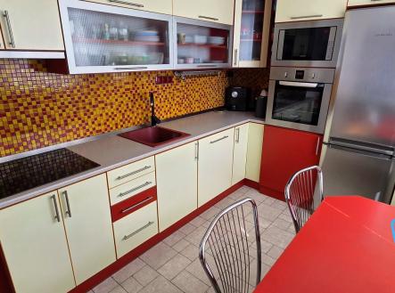 Pronájem bytu, 3+1, 75 m²