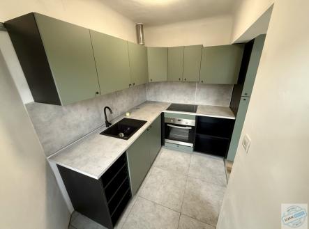 Pronájem bytu, 4+1, 92 m²