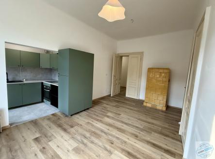 Pronájem bytu, 4+1, 92 m²