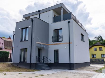 Pronájem bytu, 3+kk, 73 m²