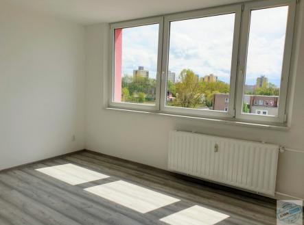 Pronájem bytu, 1+1, 32 m²