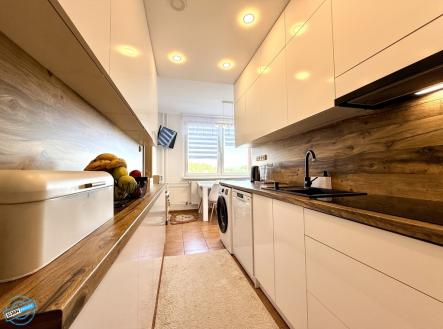 Prodej bytu, 3+1, 72 m²