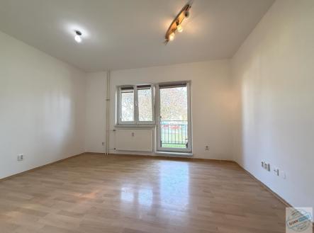 Pronájem bytu, 2+1, 60 m²