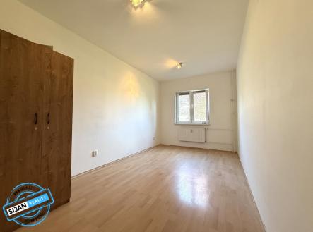 Pronájem bytu, 2+1, 60 m²