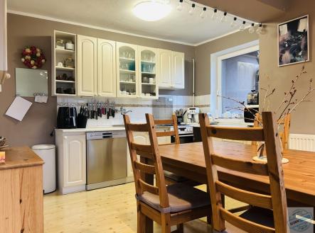 Prodej domu/vily, 234 m²