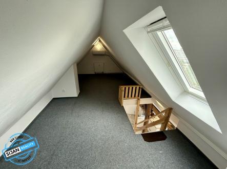 Pronájem bytu, 2+1, 53 m²
