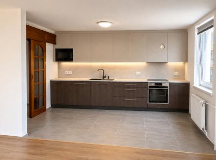Pronájem bytu, 4+kk, 108 m²