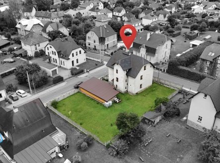 Dvougenerační rodinný dům se dvěma samostatnými byty, zahradou a garáží, Vrbno pod Pradědem