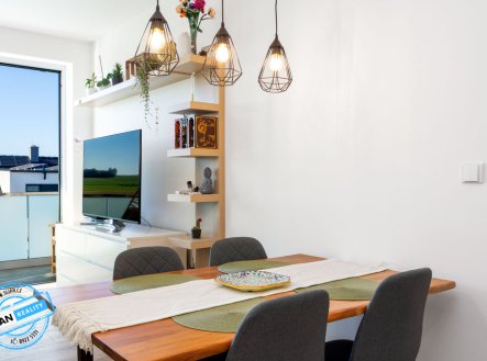 Prodej bytu, 2+kk, 42 m²