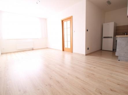 Pronájem bytu, 2+kk, 46 m²