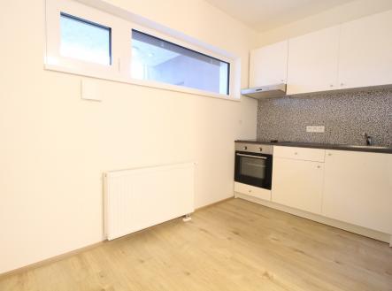 Pronájem bytu, 1+kk, 40 m²