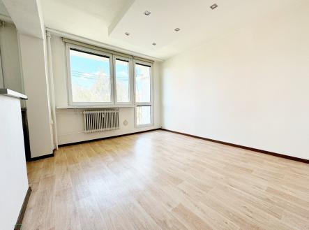 Pronájem bytu, 3+kk, 70 m²